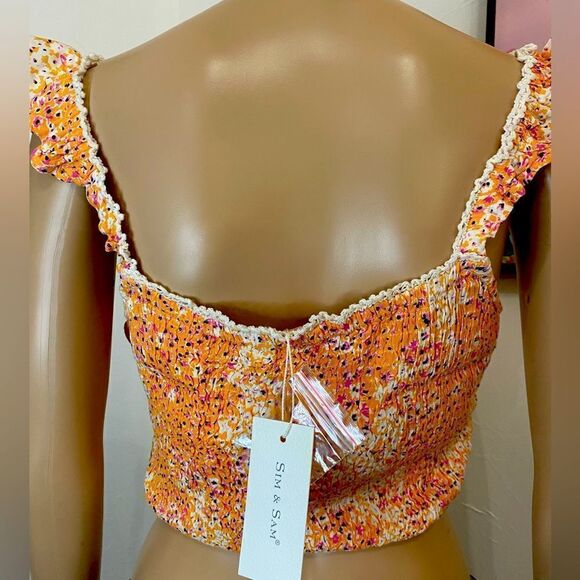 Sim & Sam Ruffle Crop Tank Size Medium - Picture 2 of 2